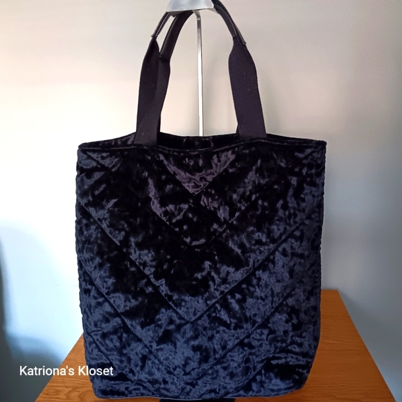 Victoria's Secret Velvet Tote - Picture 2 of 10